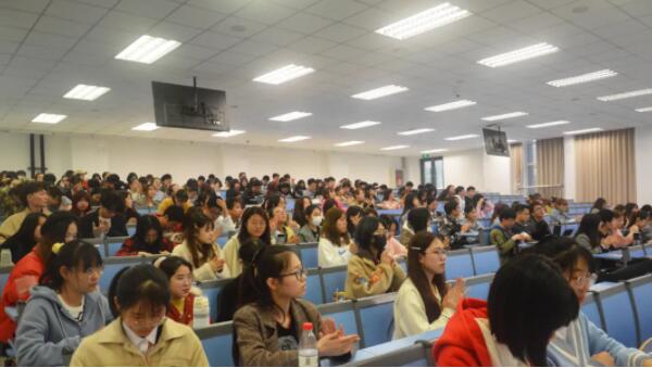 EMC易倍(中国)有限公司官网